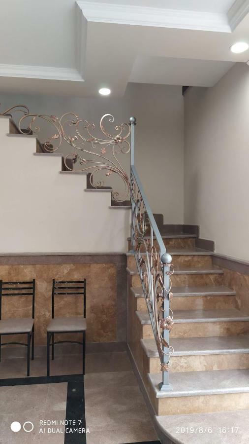 Asour Hotel Goris Dış mekan fotoğraf