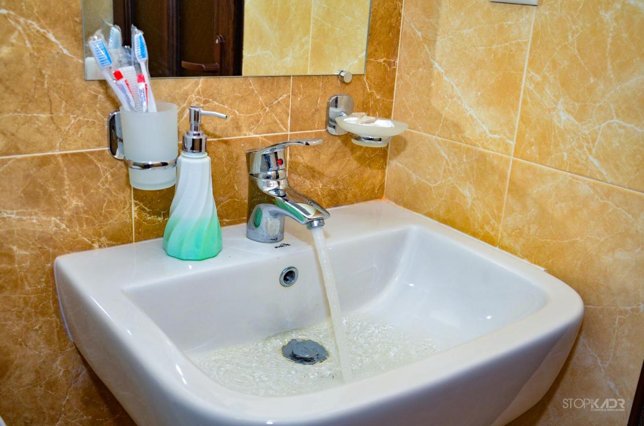 Asour Hotel Goris Dış mekan fotoğraf